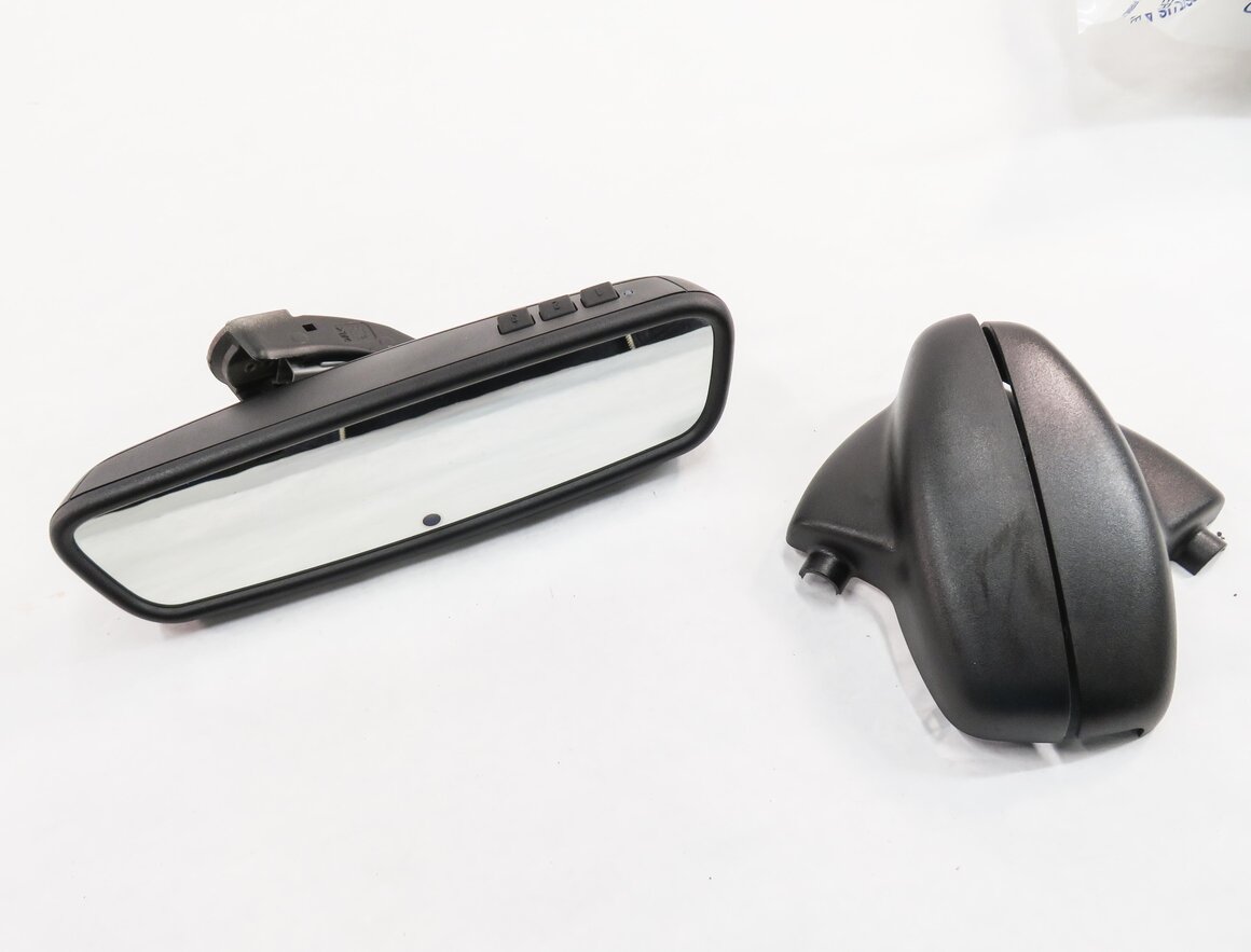 Thumbnail 2: 05-16 LR3 LR4 / RANGE ROVER SPORT EVOQUE - AUTODIM REAR VIEW MIRROR w/ HOMELINK