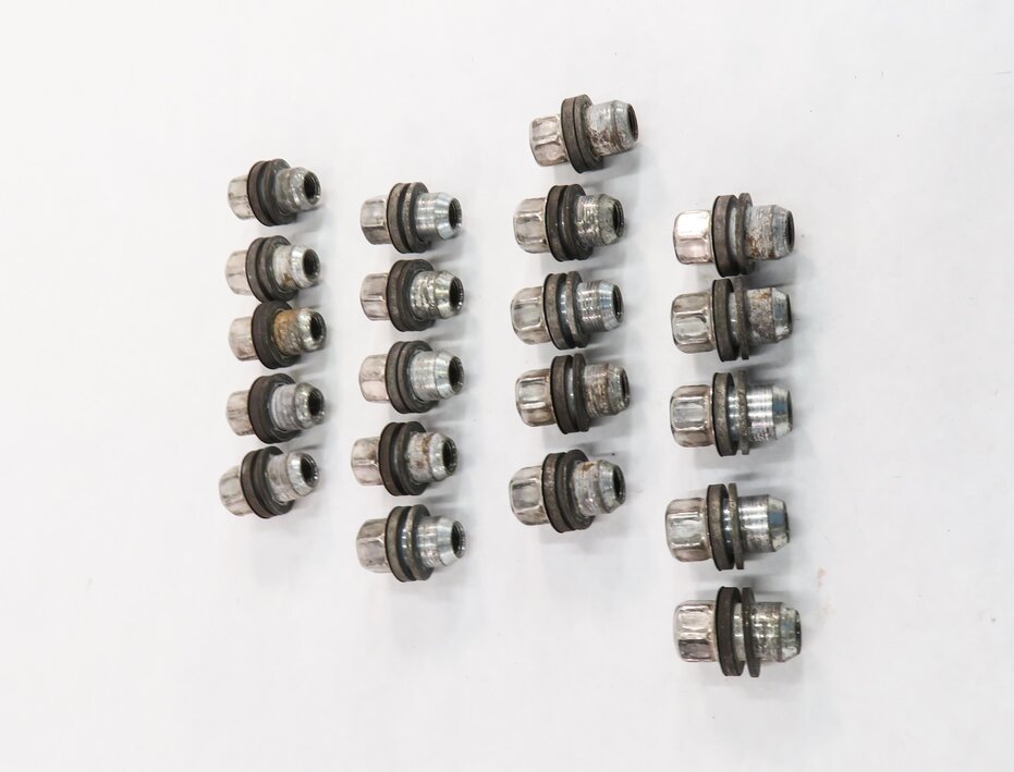 Thumbnail 4: 2005-2018 LR3 LR4 DISCOVERY / RANGE ROVER SPORT WHEEL TIRE RIM LUG NUT SET (20)