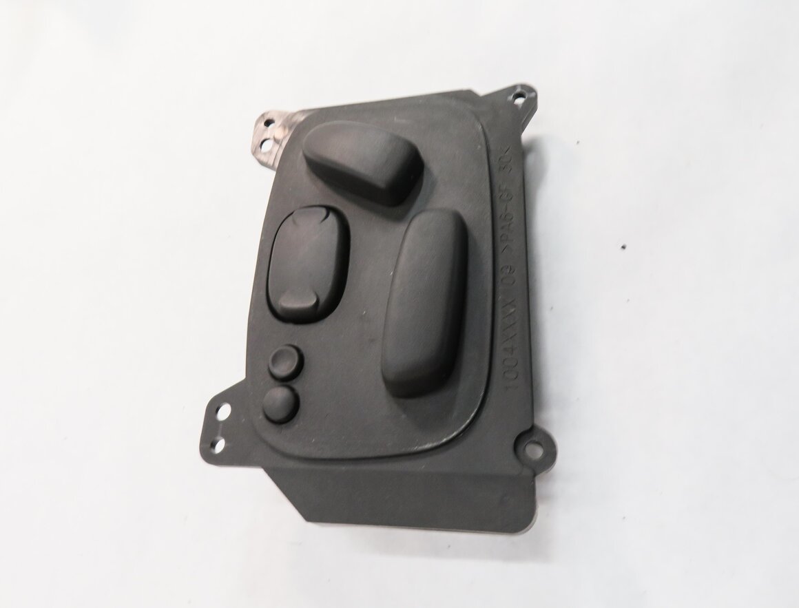 Thumbnail 3: 2012 RANGE ROVER SPORT (L320) LEFT FRONT DRIVER SEAT ADJUSTMENT SWITCH