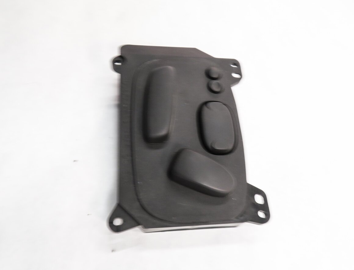 Thumbnail 4: 2012 RANGE ROVER SPORT (L320) LEFT FRONT DRIVER SEAT ADJUSTMENT SWITCH