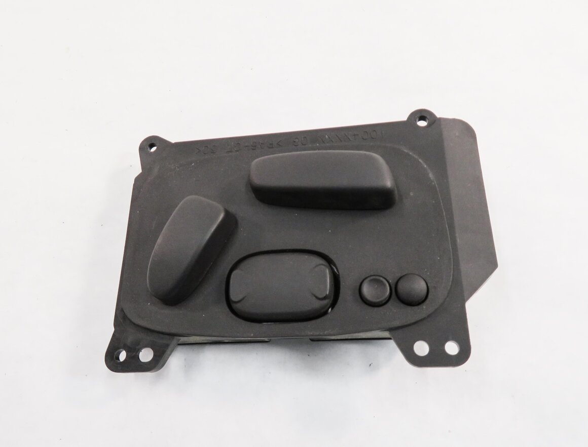 Thumbnail 5: 2012 RANGE ROVER SPORT (L320) LEFT FRONT DRIVER SEAT ADJUSTMENT SWITCH