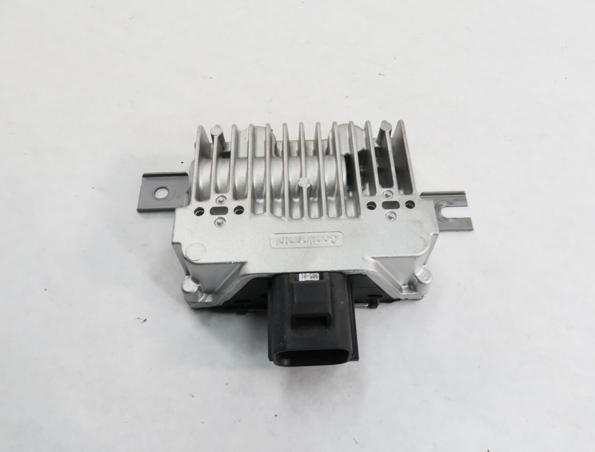 Thumbnail 5: 2010-2015 LR2 LR4 EVOQUE RANGE ROVER SPORT (L320 L538) FUEL PUMP CONTROL MODULE
