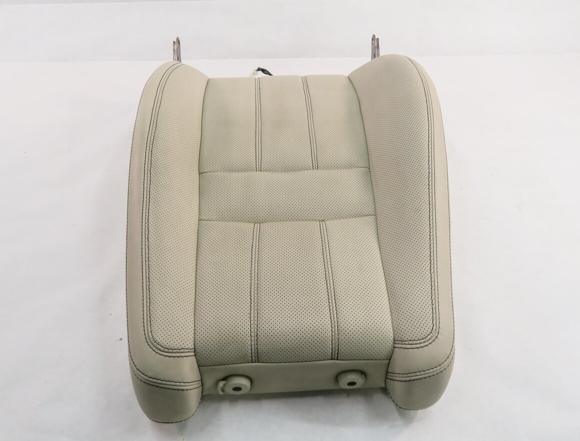 Thumbnail 5: 2012 RANGE ROVER SPORT (L320) PASSENGER - UPPER TOP HEATED SEAT CUSHION (IVORY)