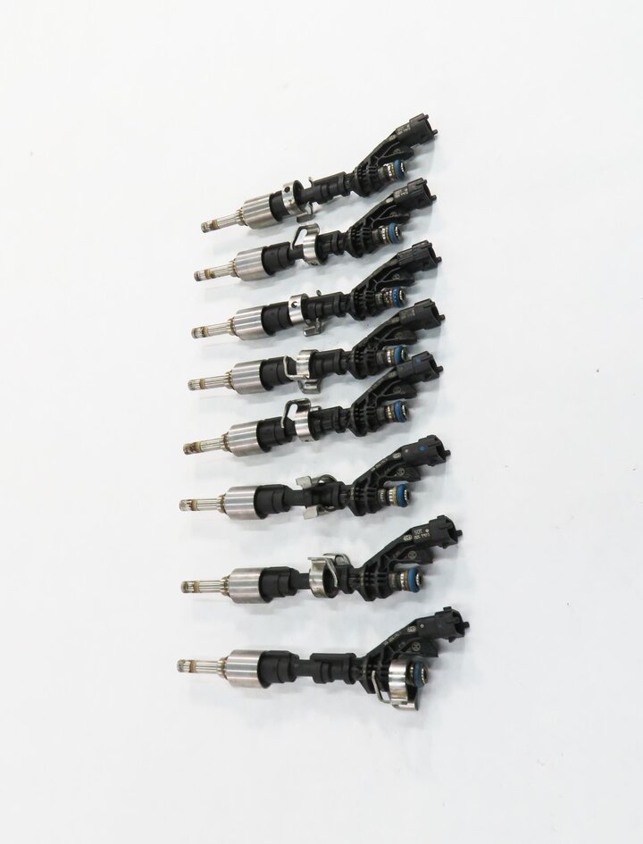 Thumbnail 3: 2010-2017 RANGE ROVER SPORT (L320 L322) JAGUAR XF XJ XK - 5.0L FUEL INJECTOR SET