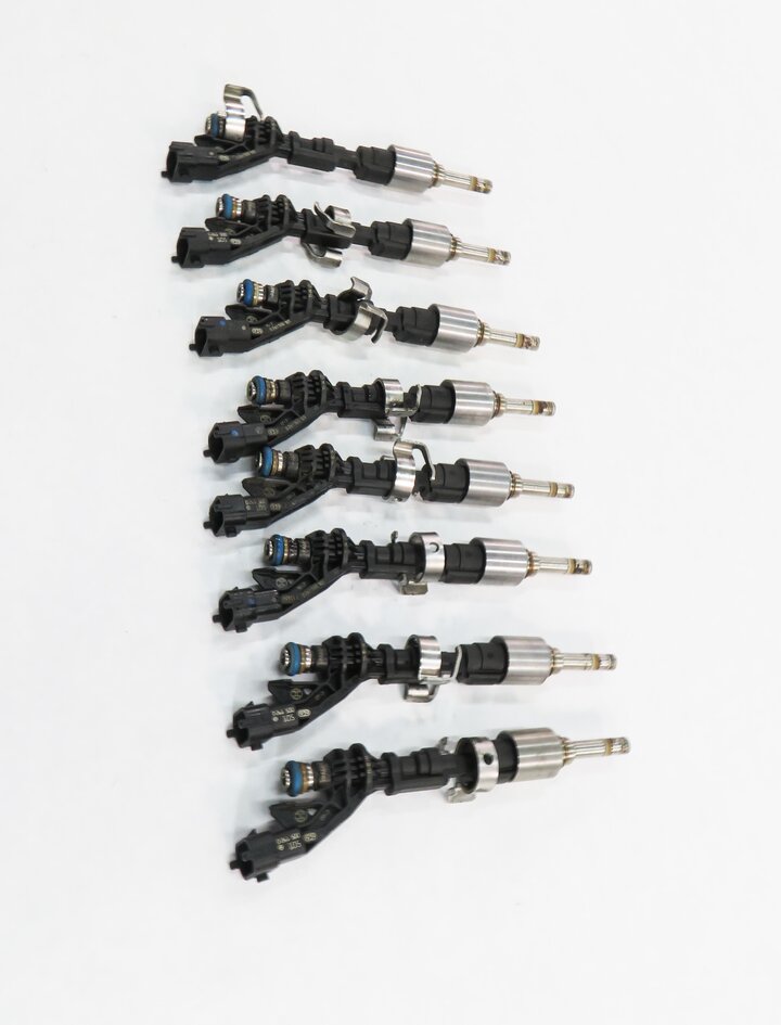 Thumbnail 4: 2010-2017 RANGE ROVER SPORT (L320 L322) JAGUAR XF XJ XK - 5.0L FUEL INJECTOR SET