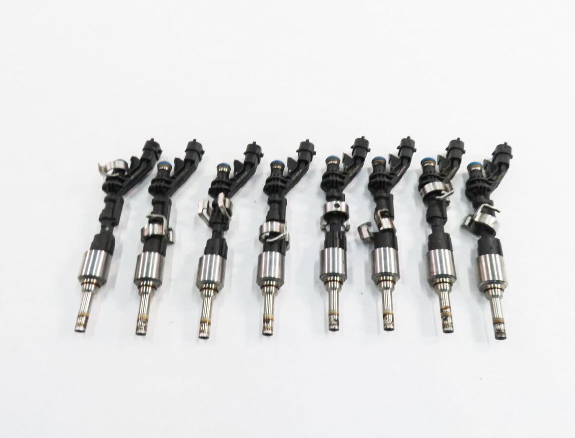 Thumbnail 5: 2010-2017 RANGE ROVER SPORT (L320 L322) JAGUAR XF XJ XK - 5.0L FUEL INJECTOR SET