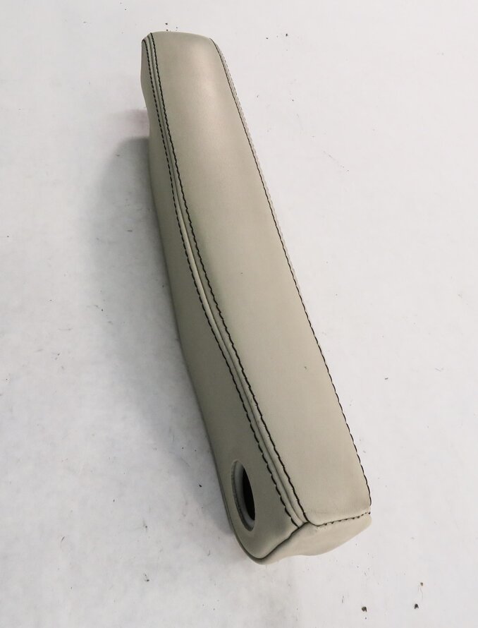 Thumbnail 3: 2012 RANGE ROVER SPORT (L320) RIGHT FRONT PASSENGER SEAT ARMREST (IVORY LEATHER)