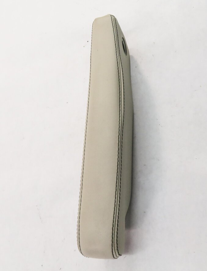 Thumbnail 4: 2012 RANGE ROVER SPORT (L320) RIGHT FRONT PASSENGER SEAT ARMREST (IVORY LEATHER)