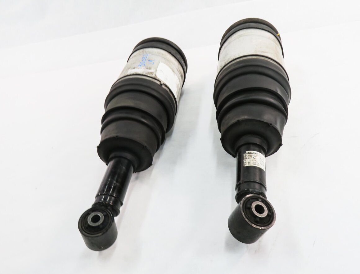 Thumbnail 2: 2010-2013 RANGE ROVER SPORT (L320) REAR AIR SUSPENSION SHOCK STRUT SET-2