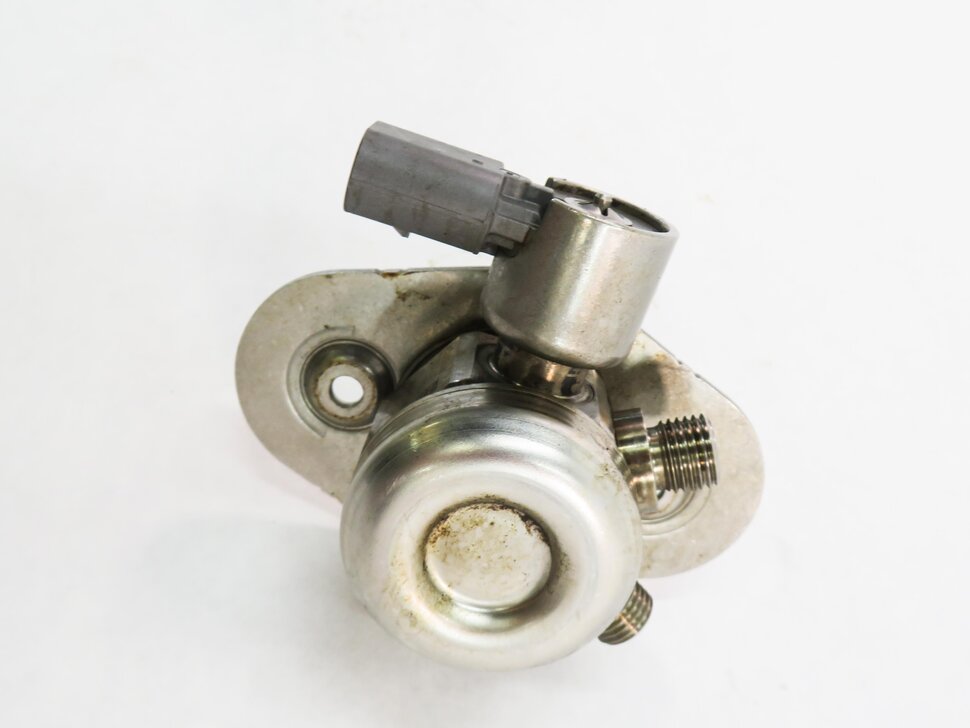 Thumbnail 2: 12-18 BMW 320i 328i 428i 528i X1 X3 X5 Z4 - 2.0L N20 TURBO MECHANICAL FUEL PUMP