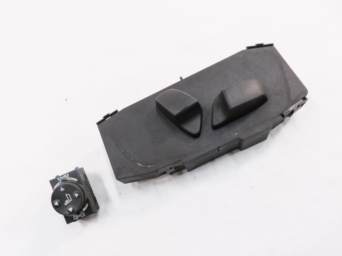 2013 BMW X3 (F25) RIGHT FRONT PASSENGER SEAT ADJUSTMENT SWITCH BUTTON