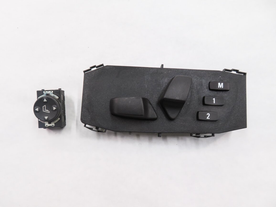 Thumbnail 2: 2013 BMW X3 (F25) LEFT FRONT DRIVER MEMORY SEAT ADJUSTMENT SWITCH BUTTON