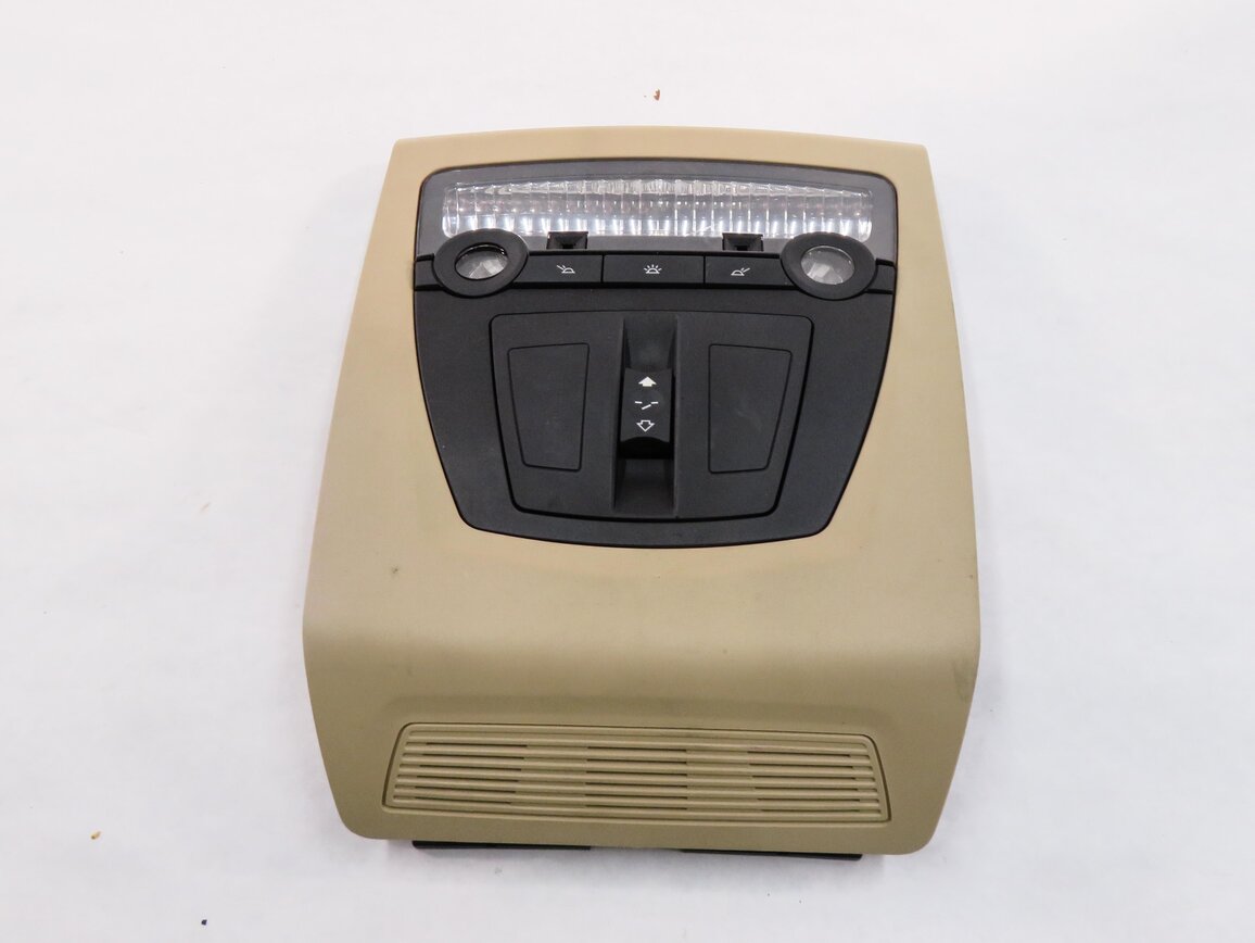Thumbnail 5: 2013 BMW X3 (F25) FRONT DOMELIGHT MAP READING COURTESY DOME LIGHT LAMP (BEIGE)