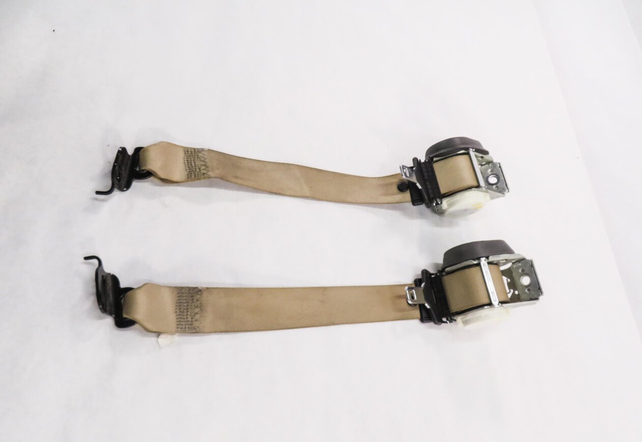 Thumbnail 4: 2013 BMW X3 (F25) REAR SEAT - LEFT & RIGHT SEATBELT RETRACTOR SET-2 (BEIGE)