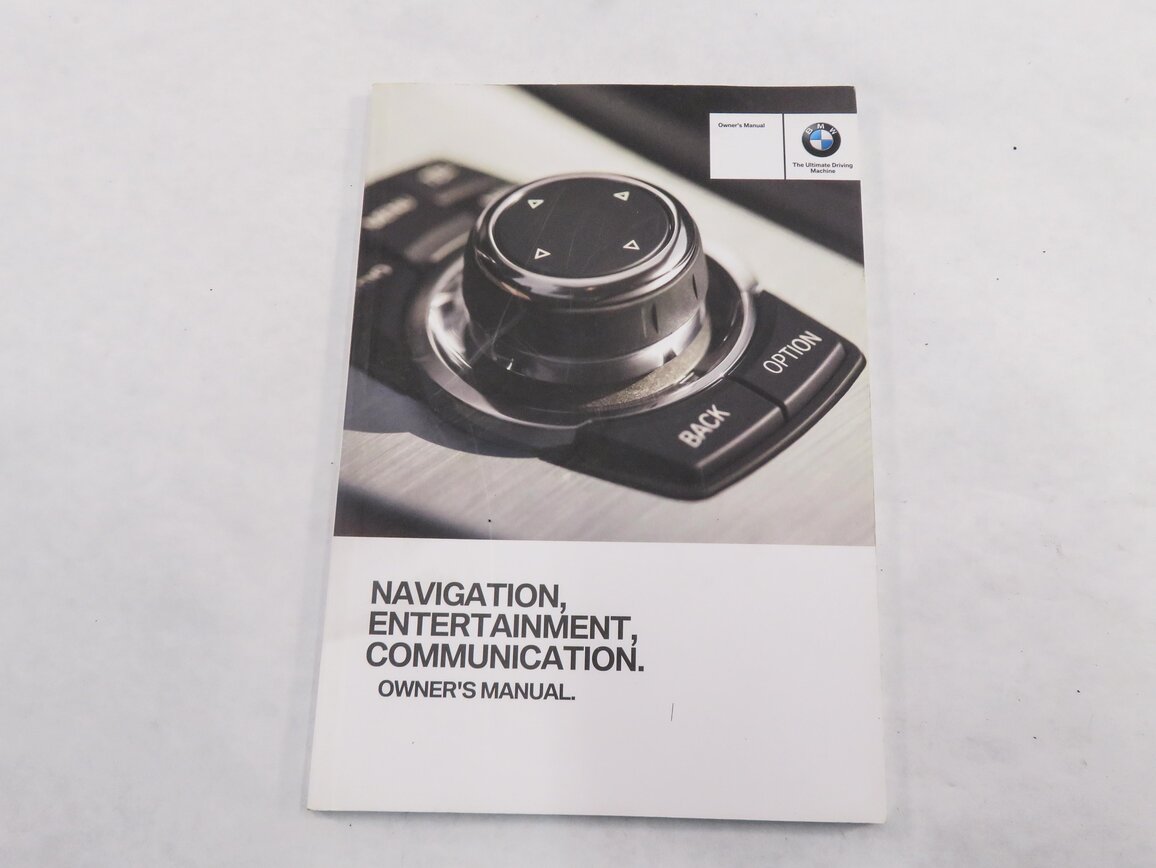 Thumbnail 7: 2013 BMW X3 (F25) OWNERS MANUAL BOOK BOOKLET GUIDE SET w/ CASE