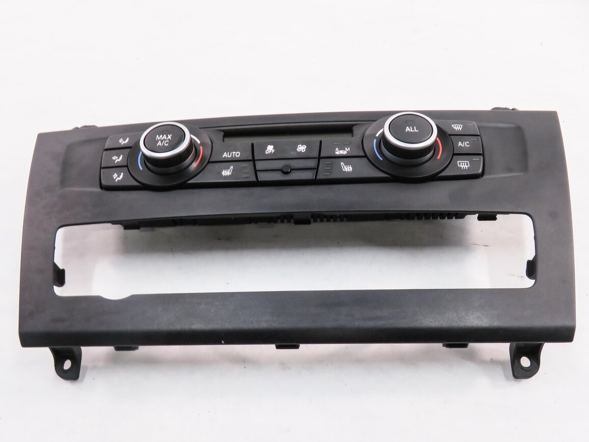 Thumbnail 3: 2011-2014 BMW X3 (F25) FRONT HEATER A/C TEMPERATURE CLIMATE CONTROL PANEL