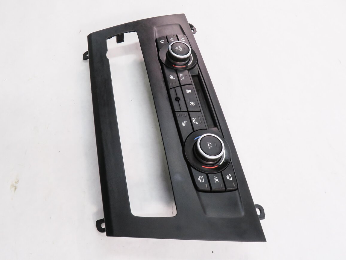 Thumbnail 4: 2011-2014 BMW X3 (F25) FRONT HEATER A/C TEMPERATURE CLIMATE CONTROL PANEL