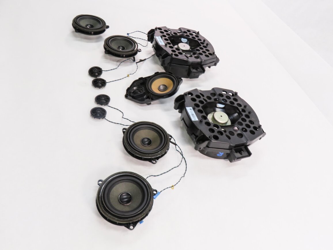 Thumbnail 4: 2013 BMW X3 (F25) RADIO STEREO AUDIO SUB SUBWOOFER TWEETER SPEAKER SET-12