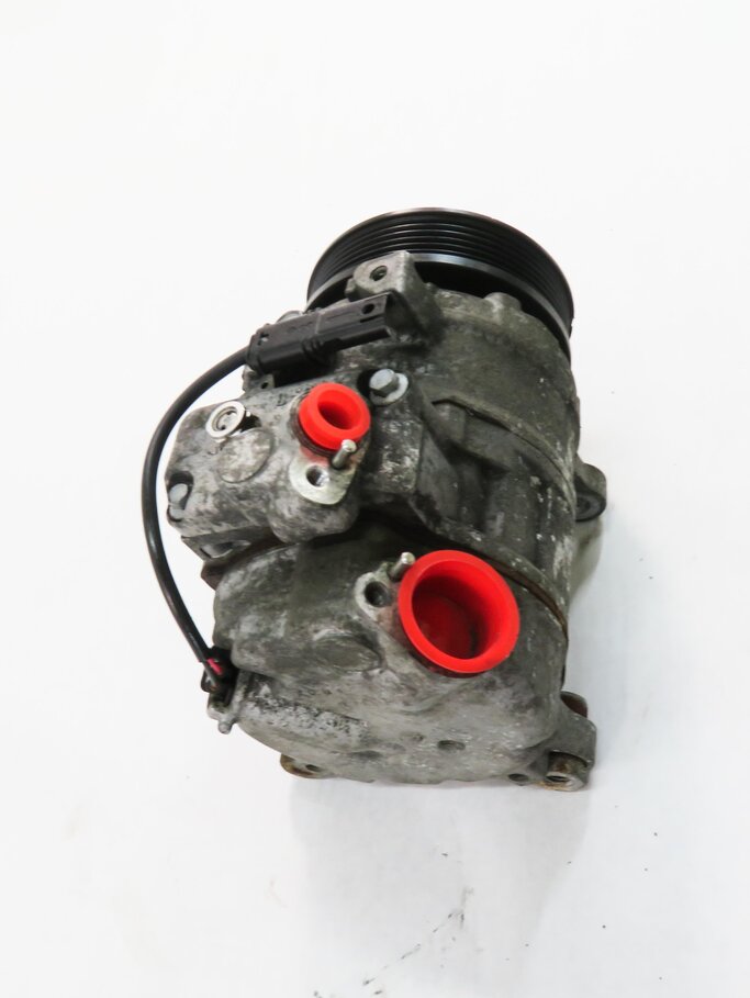 Thumbnail 3: 2013-2018 BMW X3 X4 (F25 F26) 28dX / 28iX - 2.0L ENGINE A/C COMPRESSOR PUMP