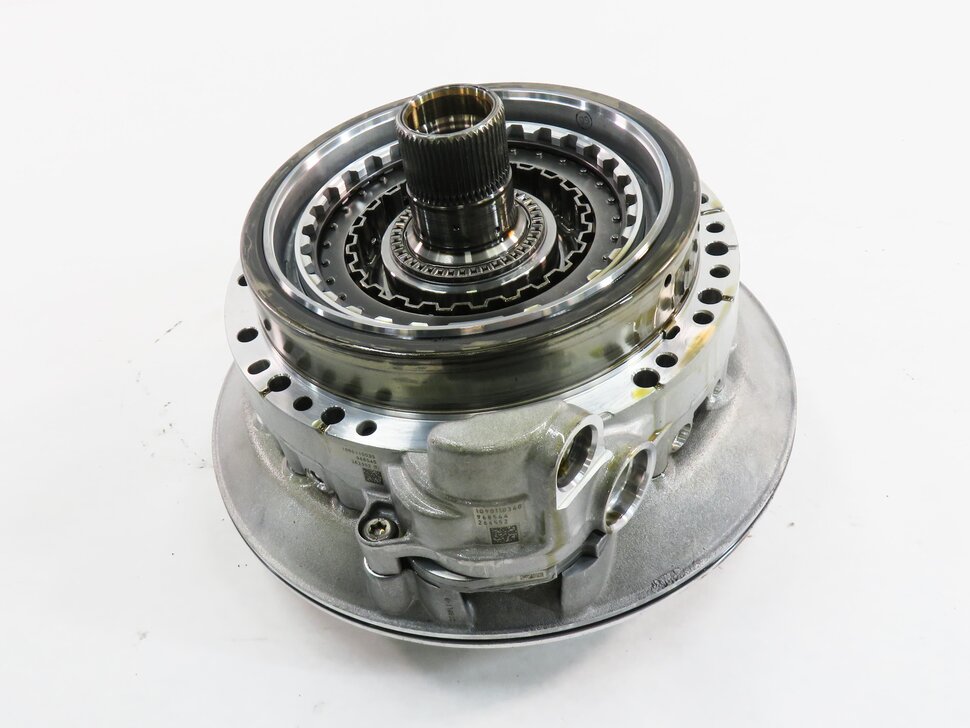 Thumbnail 2: 2013-2014 BMW 328Xi X3 (F25 F30) 2.0L TURBO 8HP-45 TRANSMISSION OIL PUMP