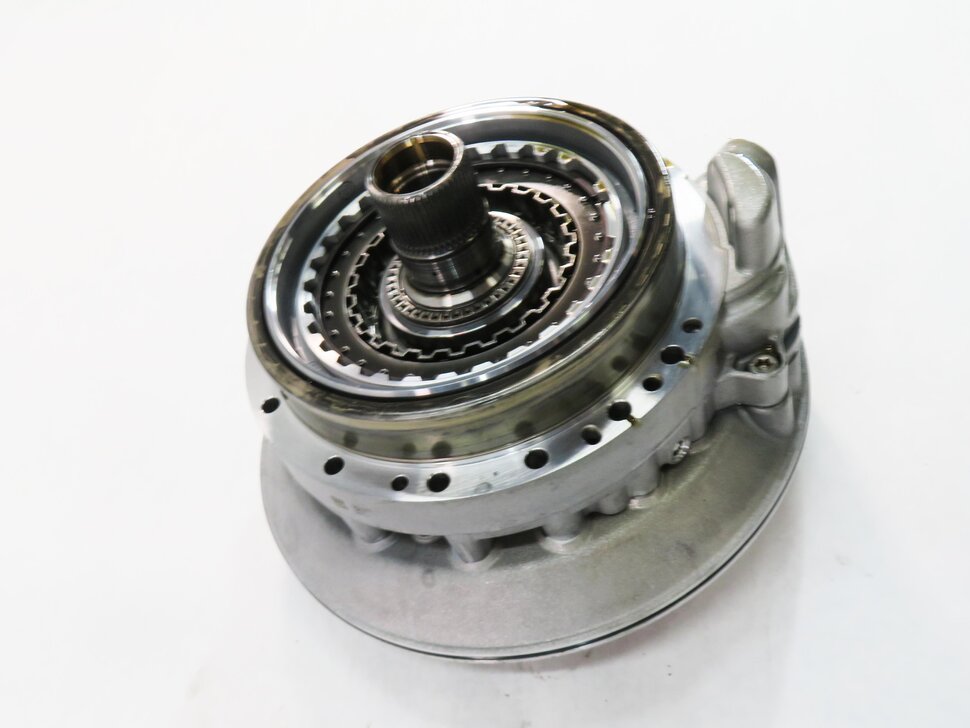 Thumbnail 4: 2013-2014 BMW 328Xi X3 (F25 F30) 2.0L TURBO 8HP-45 TRANSMISSION OIL PUMP