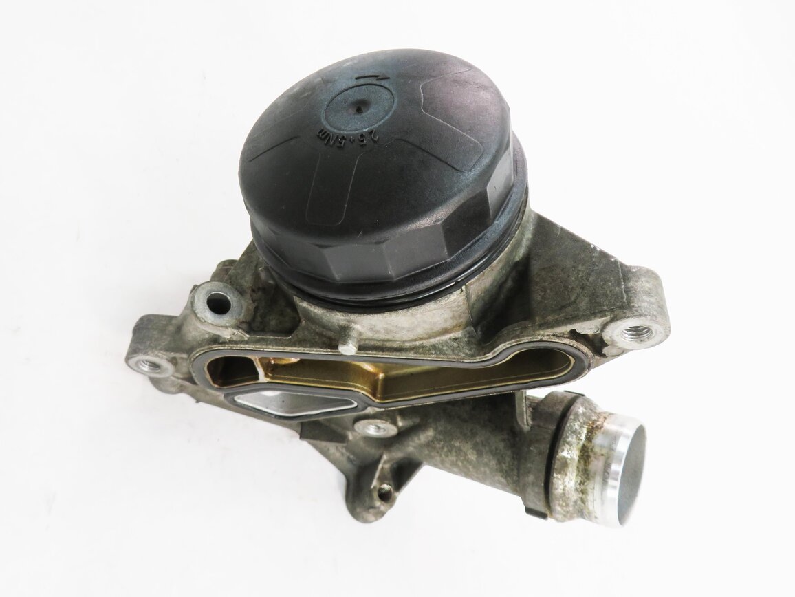 Thumbnail 3: 2013 BMW X3 (F25) 2.0L N20 TURBO ENGINE - OIL FILTER HOUSING