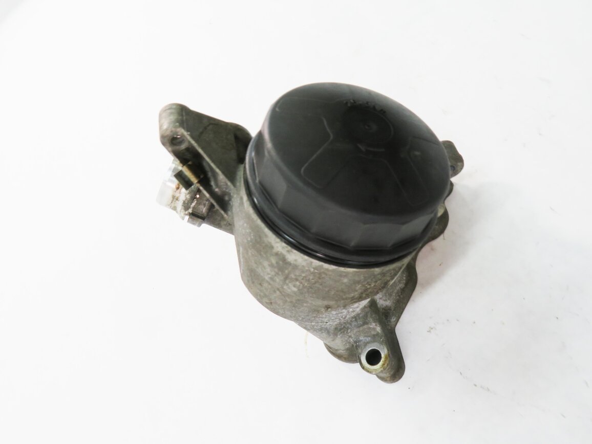 Thumbnail 4: 2013 BMW X3 (F25) 2.0L N20 TURBO ENGINE - OIL FILTER HOUSING
