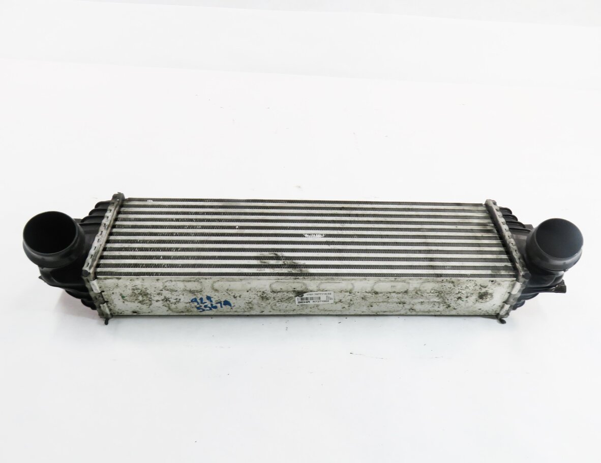 Thumbnail 2: 2010-2017 BMW 535i 535iGT 740i (F01 F10) 3.0L N55 TURBO ENGINE - INTERCOOLER