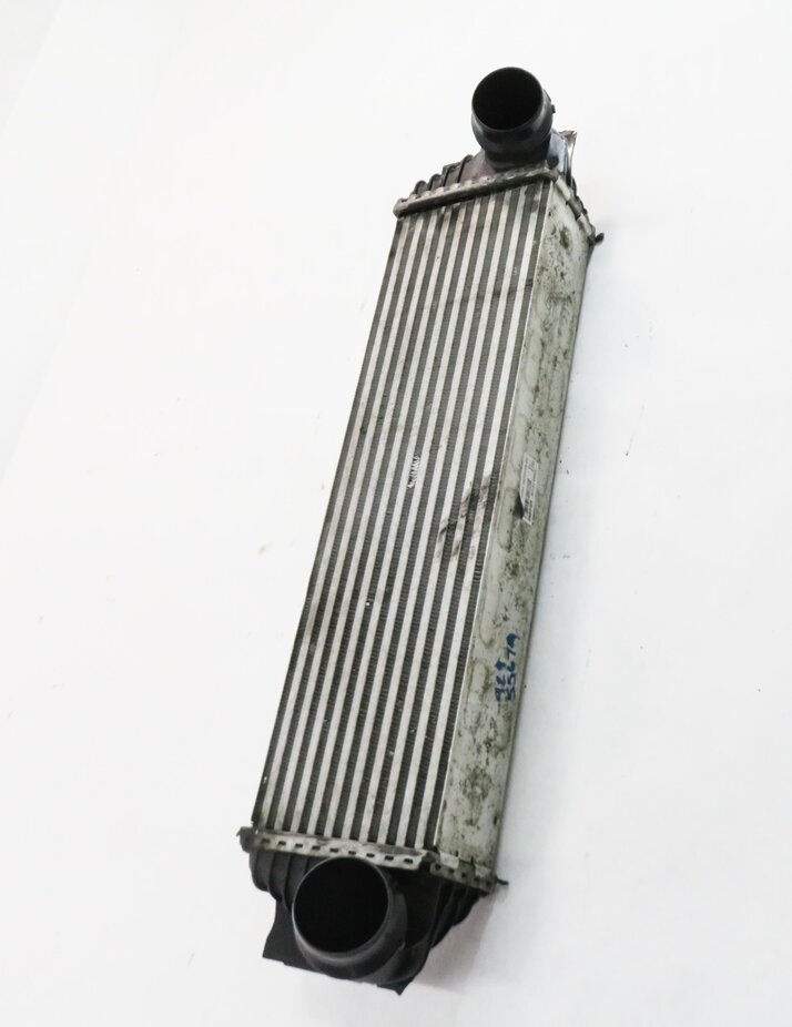 Thumbnail 3: 2010-2017 BMW 535i 535iGT 740i (F01 F10) 3.0L N55 TURBO ENGINE - INTERCOOLER