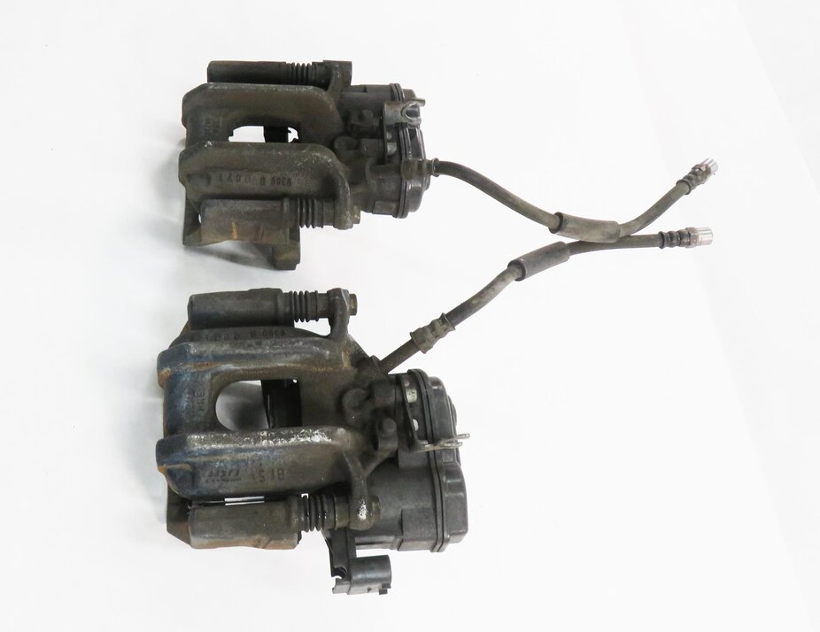 Thumbnail 4: 2011-2016 BMW 528i 535i ACTIVEHYBRID-5 (F10) REAR ABS DISC BRAKE CALIPER SET-2