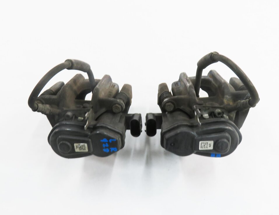 Thumbnail 6: 2011-2016 BMW 528i 535i ACTIVEHYBRID-5 (F10) REAR ABS DISC BRAKE CALIPER SET-2