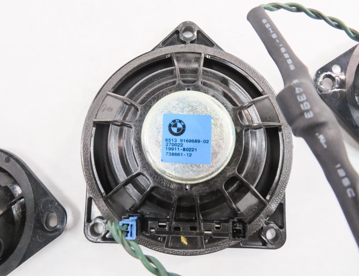 Thumbnail 11: 2011 BMW 535i (F10) RADIO STEREO AUDIO SUB SUBWOOFER TWEETER SPEAKER SET-13