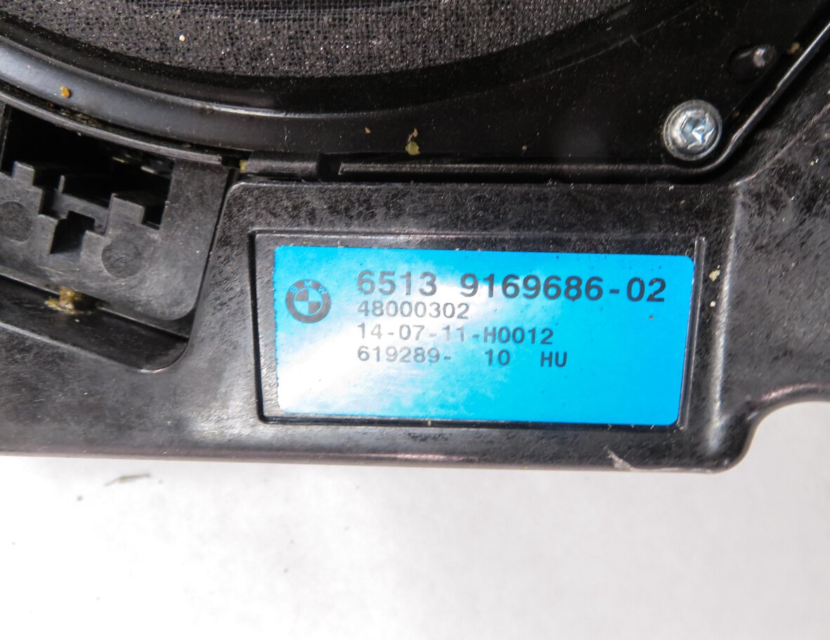 Thumbnail 9: 2011 BMW 535i (F10) RADIO STEREO AUDIO SUB SUBWOOFER TWEETER SPEAKER SET-13