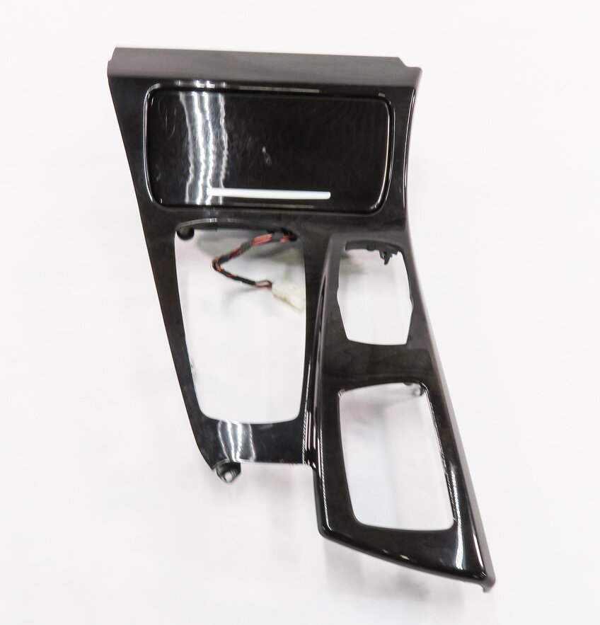 Thumbnail 6: 2011 BMW 535i (F10) DASH DOOR CONSOLE WOOD GRAIN TRIM PANEL SET (ASH GRAIN WOOD)