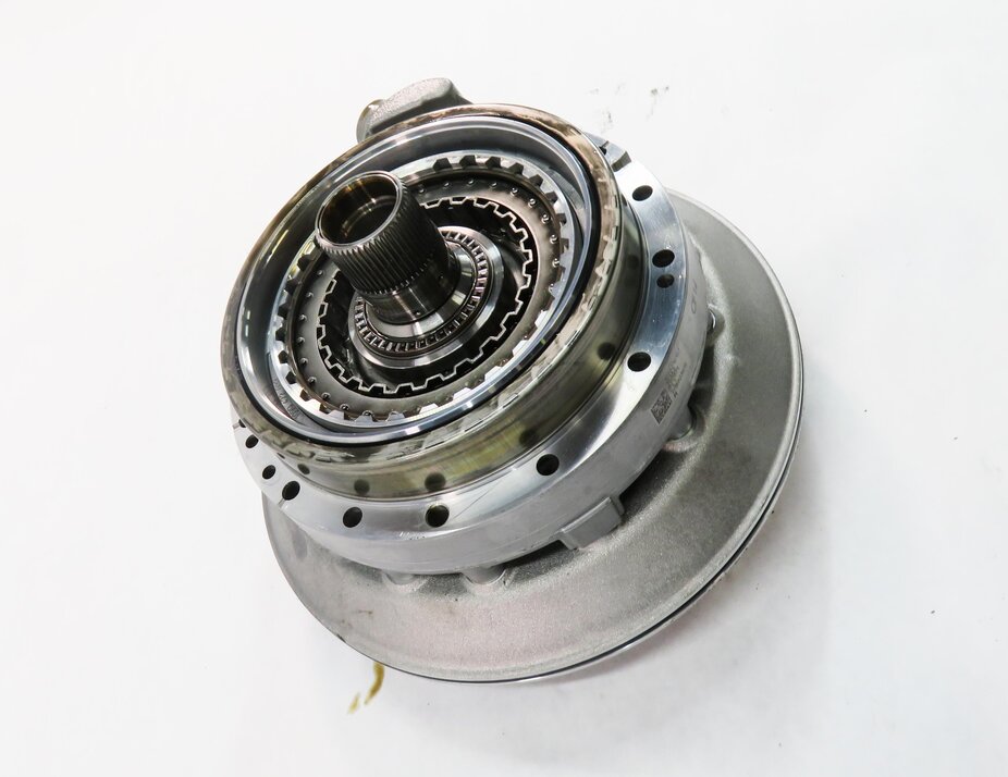 Thumbnail 3: BMW 2011 535i / 11-12 535iGT - AWD 8HP-45 AUTOMATIC TRANSMISSION OIL PUMP