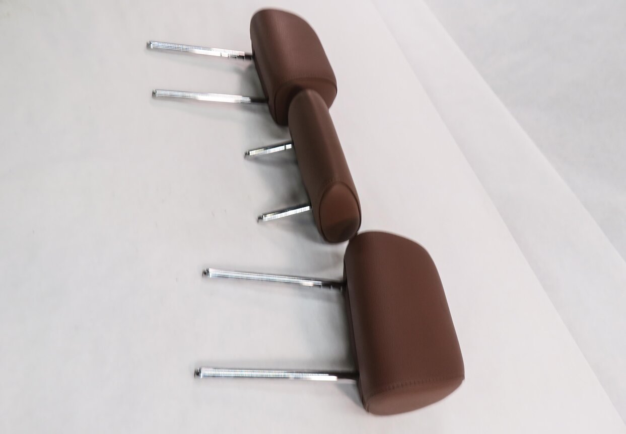 Thumbnail 2: 2011 BMW 535i (F10) REAR SEAT HEADREST SET-3 (CINNAMON BROWN LEATHER LCEZ)