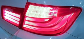 Thumbnail 3: 2011-2013 BMW 528i 535i 550i M5 (F10) RIGHT PASSENGER TAILLIGHT BRAKE LIGHT LAMP