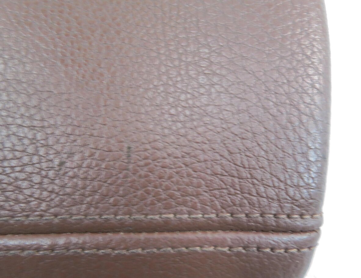 Thumbnail 12: 2011 BMW 535i (F10) FRONT CENTER CONSOLE ARMREST LID (CINNAMON BROWN LEATHER)