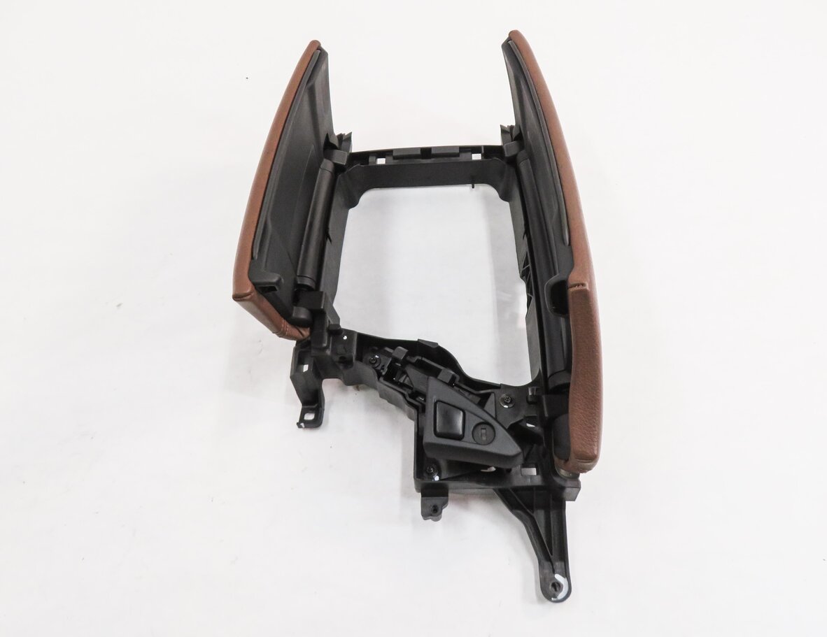Thumbnail 6: 2011 BMW 535i (F10) FRONT CENTER CONSOLE ARMREST LID (CINNAMON BROWN LEATHER)