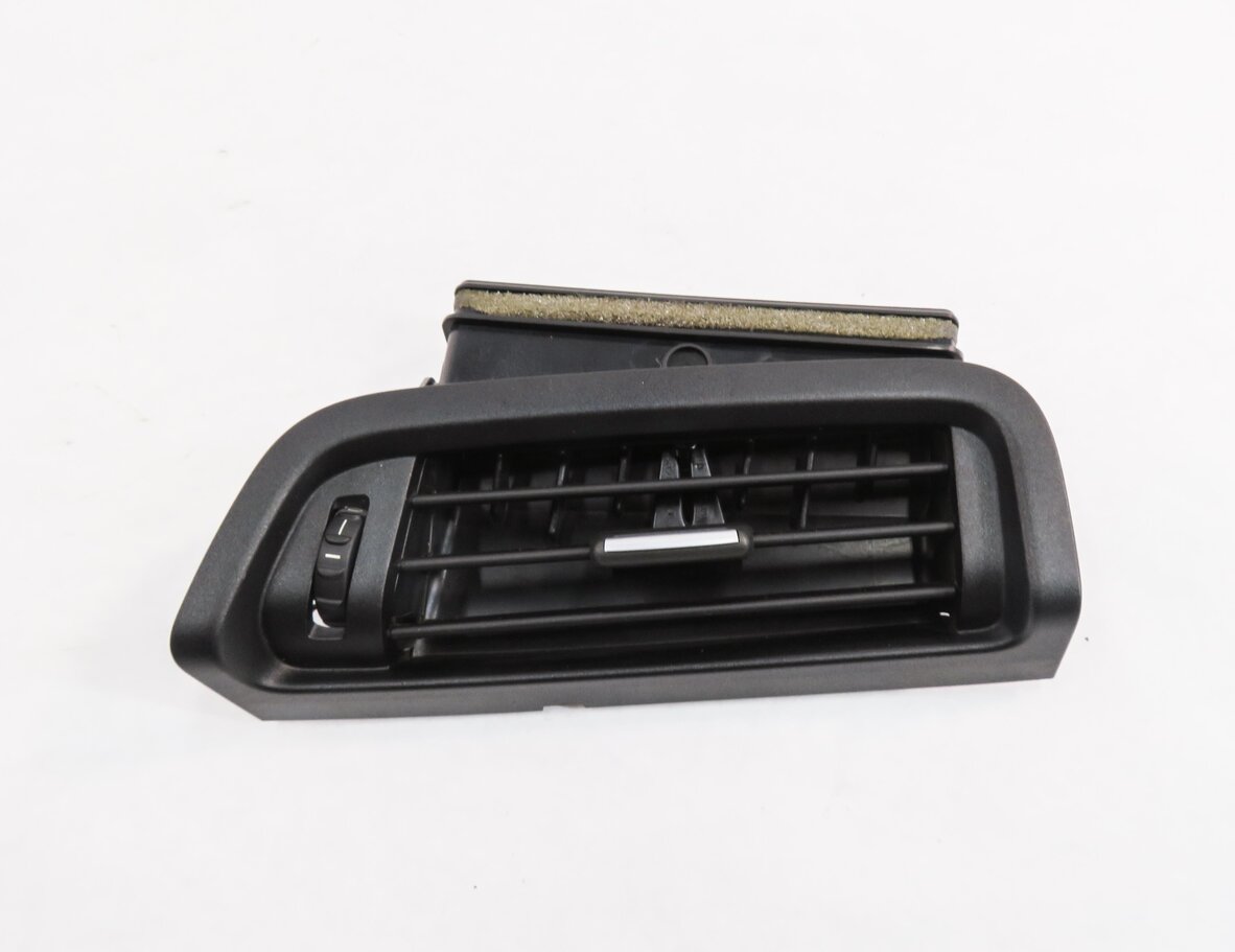 Thumbnail 2: 2011 BMW 535i (F10) LEFT FRONT DRIVER DASH HEATER A/C AIR VENT