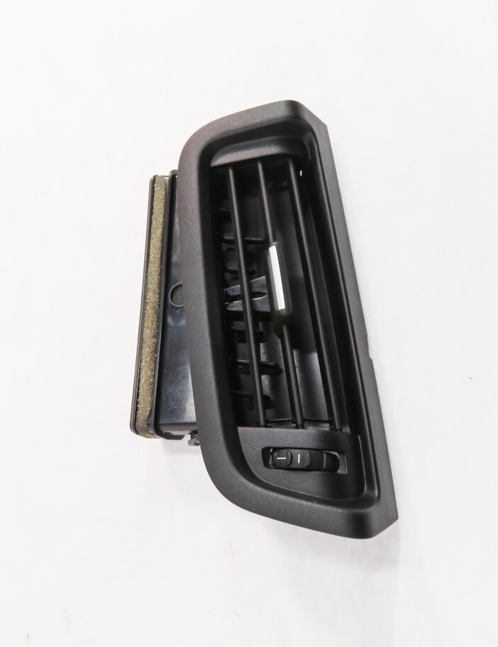 Thumbnail 3: 2011 BMW 535i (F10) LEFT FRONT DRIVER DASH HEATER A/C AIR VENT