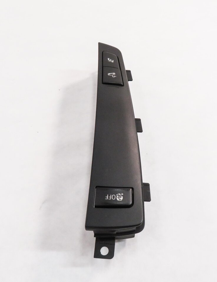 Thumbnail 5: 2011 BMW 535i (F10) TRACTION CONTROL PDC SWITCH BUTTON