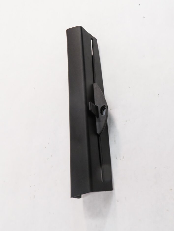 Thumbnail 3: 11-16 BMW 528i 535i 550i (F10) LEFT REAR DOOR QUARTER VENT WINDOW PRIVACY SHADE