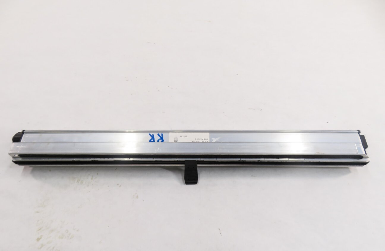 Thumbnail 6: 2011-2016 BMW 528i 535i 550i (F10) RIGHT REAR DOOR WINDOW PRIVACY SHADE SCREEN