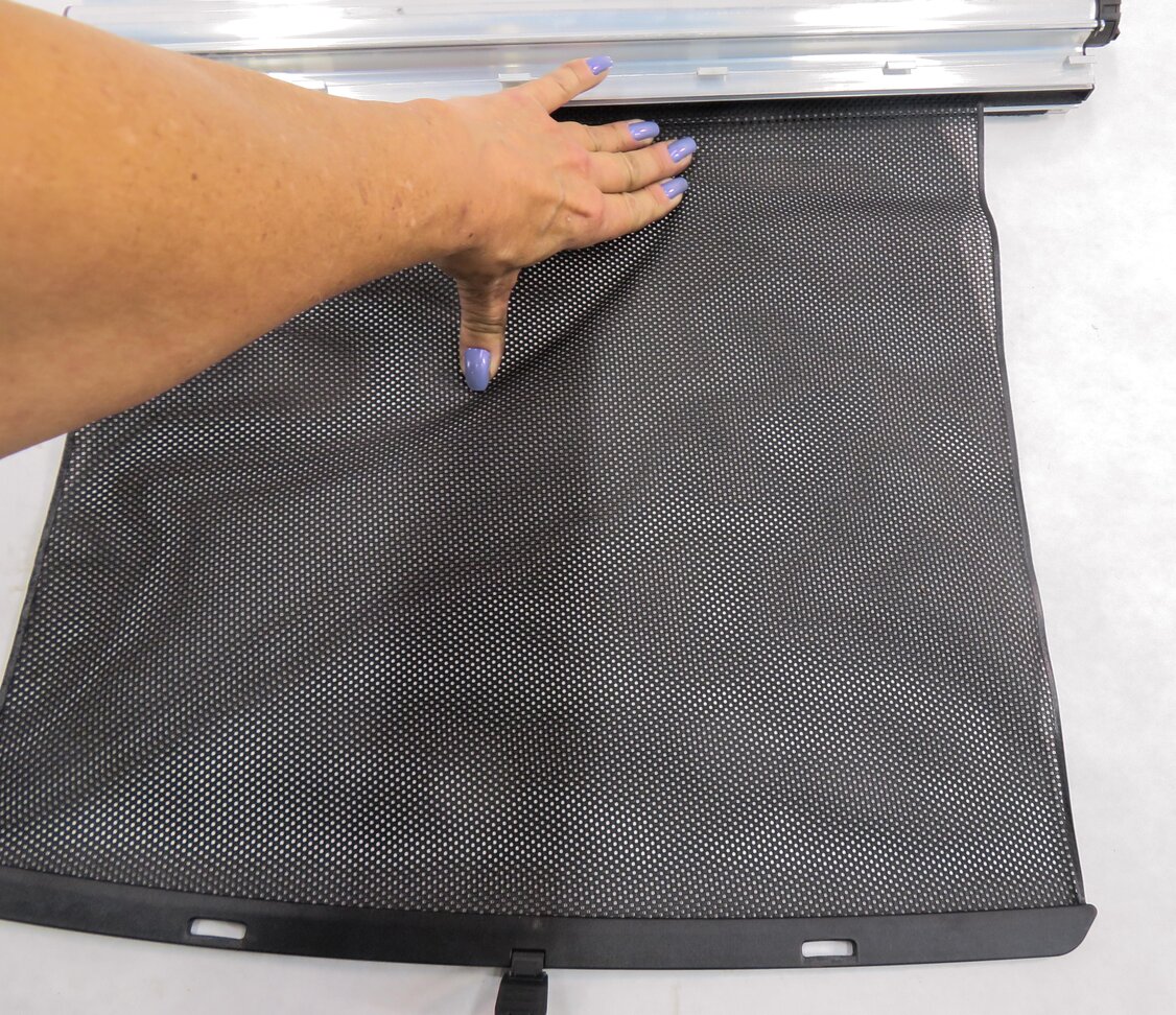 Thumbnail 7: 2011-2016 BMW 528i 535i 550i (F10) RIGHT REAR DOOR WINDOW PRIVACY SHADE SCREEN
