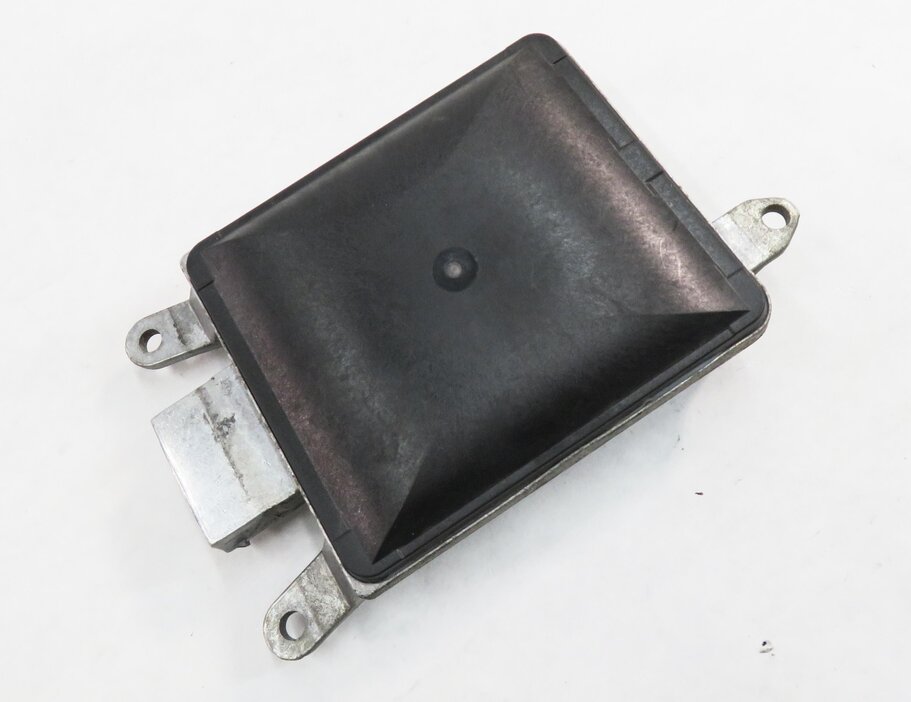2011 BMW 535i (F10) RIGHT REAR LANE DEPARTURE RADAR SENSOR (MASTER)