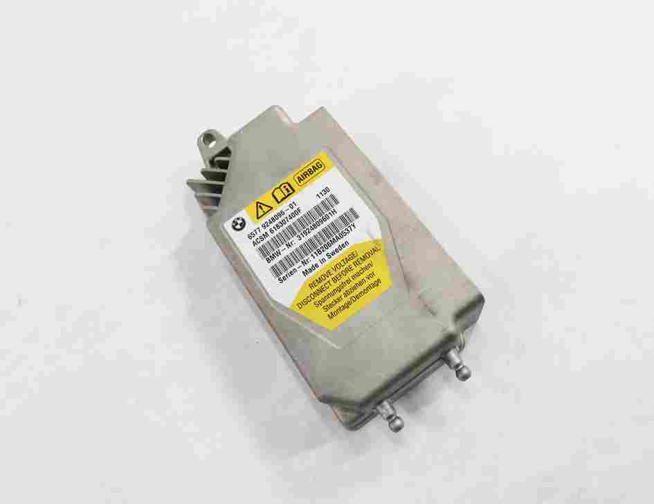 2011 BMW 528i 535i 550i (F10) MAIN PRIMARY SRS SAFETY RESTRAINT CONTROL MODULE