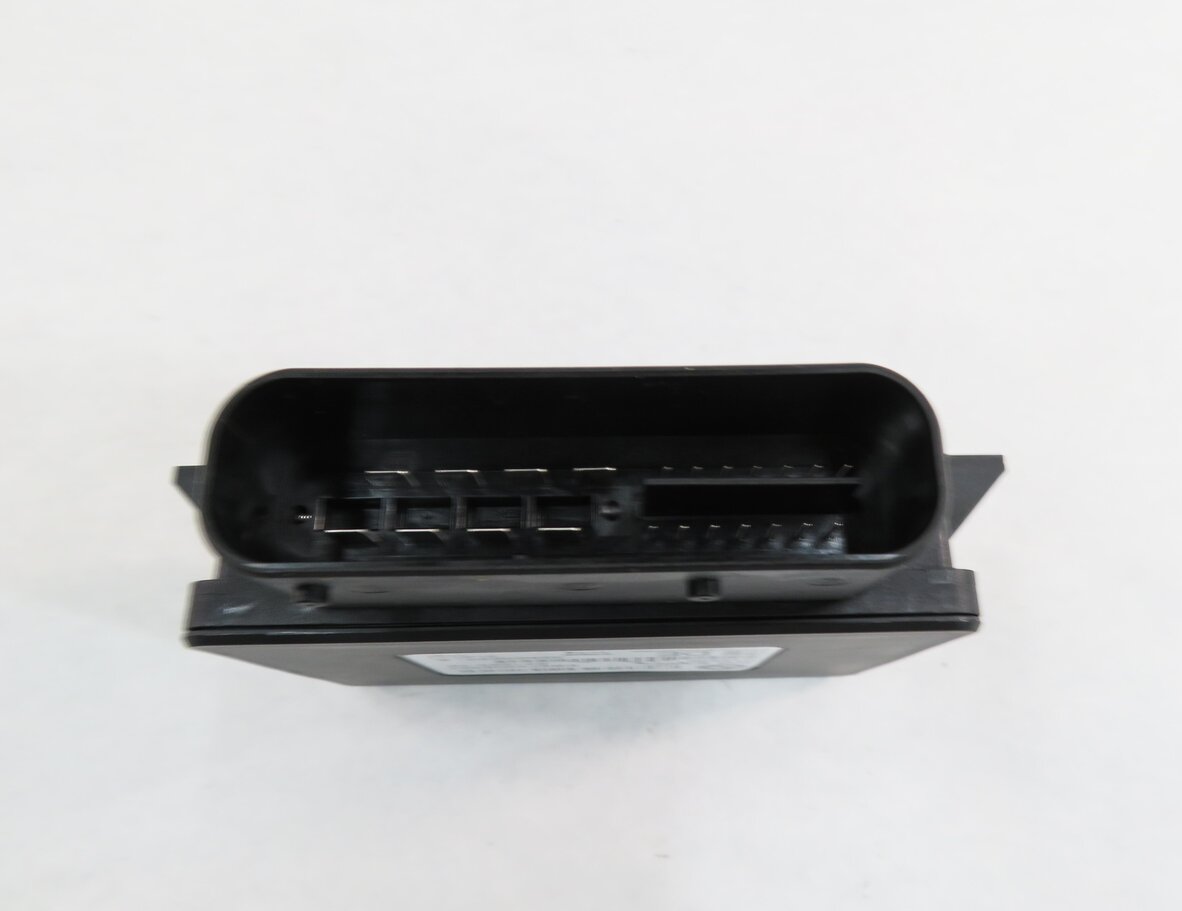 Thumbnail 7: 11-19 BMW 528i 535i 550i 640i 650i M5 M6 X3 X4 - PARKING BRAKE CONTROL MODULE