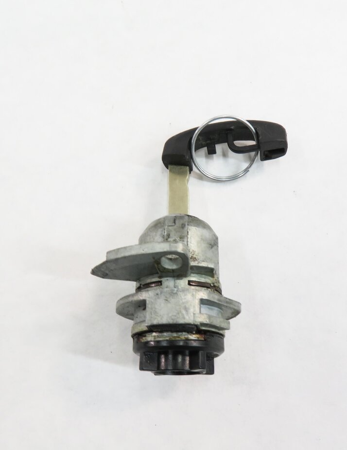 Thumbnail 9: 2011 BMW 535i (F10) LEFT FRONT DRIVER DOOR HANDLE LOCK CYLINDER w/ KEY
