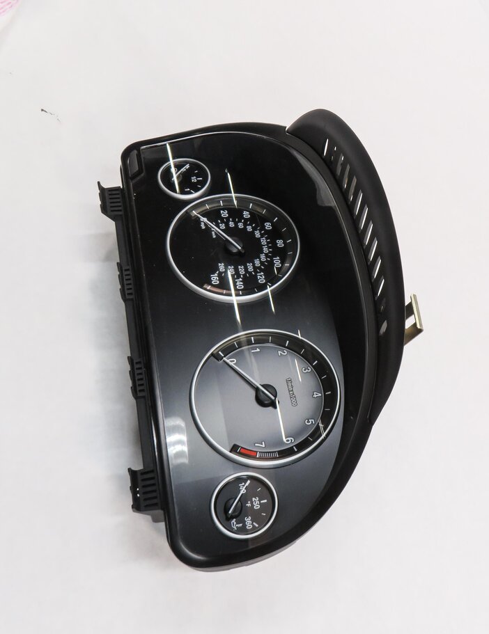 Thumbnail 5: 2011 BMW 528i 535i 550i X3 GT (F10 F07 F25) SPEEDOMETER INSTRUMENT GUAGE (119k)